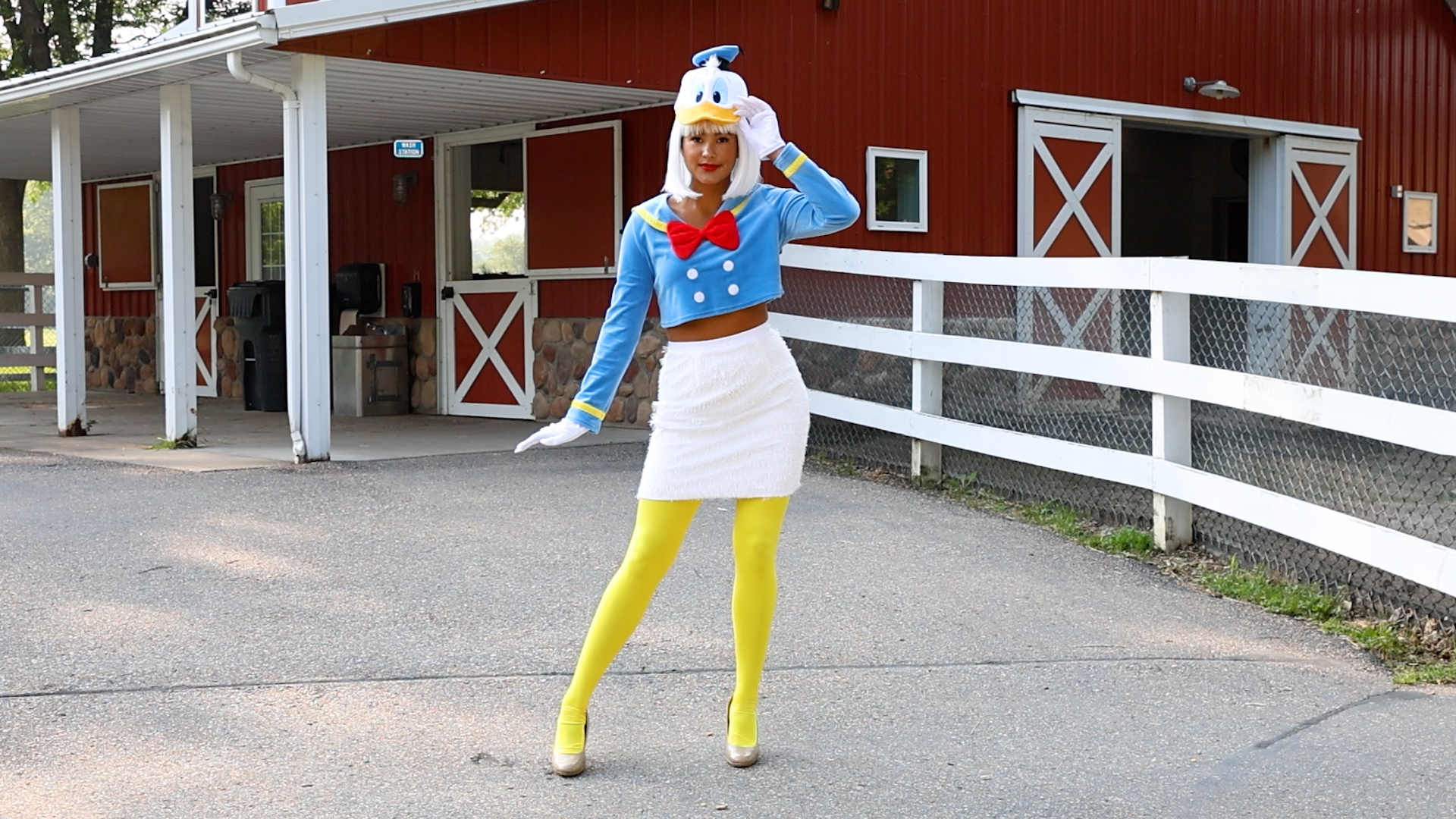 FUN95734AD Disney Women's Donald Duck Costume